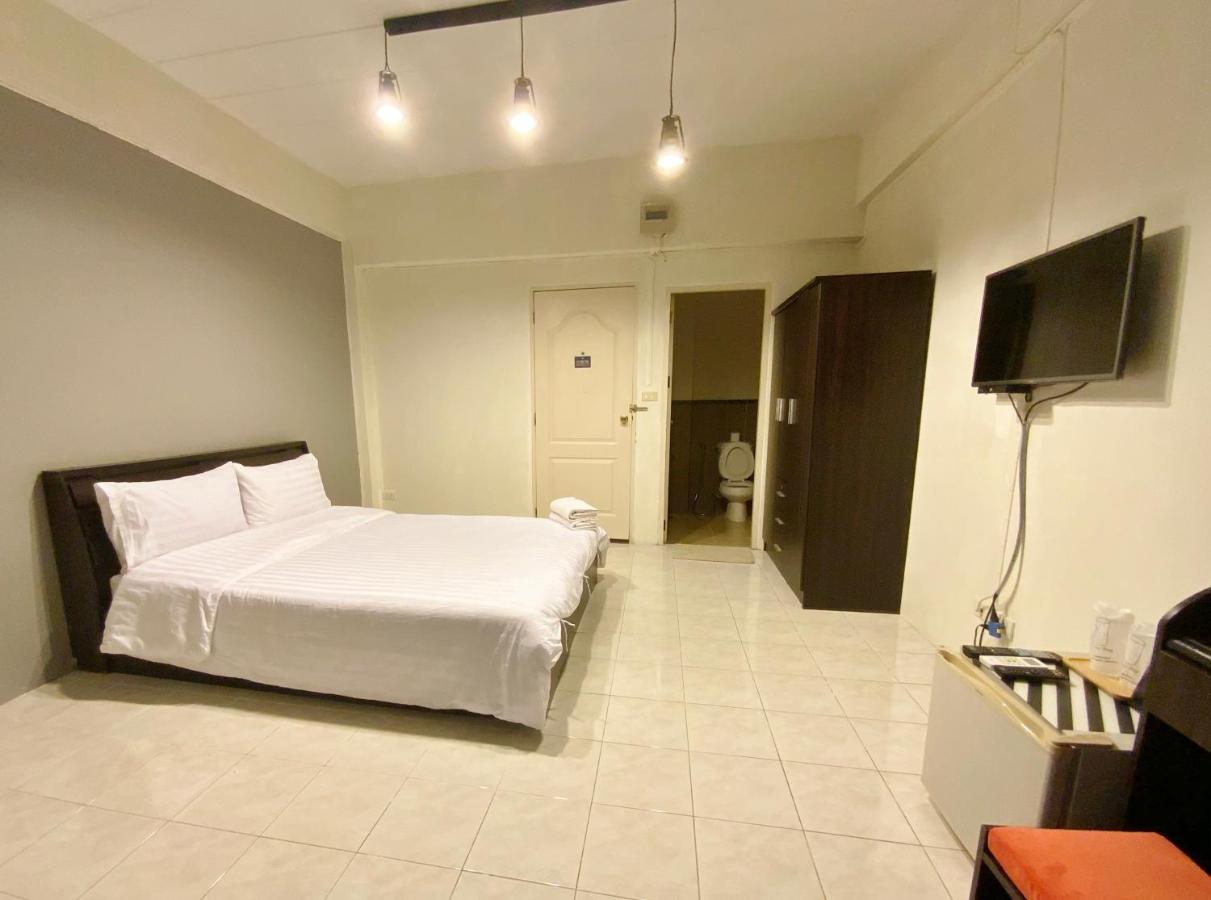 Uh Hostel Бангсен Екстер'єр фото
